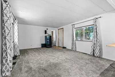 3431 S Pacific Highway #SPC 38, Medford, OR 97501 - Photo 3