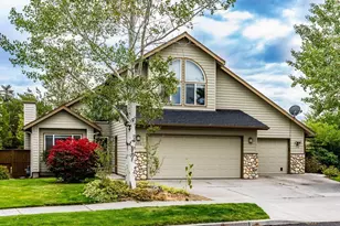 1310 NE Tucson Way, Bend, OR 97701 - Photo 1