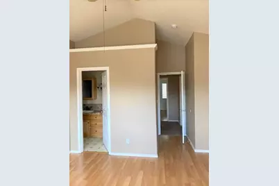 1310 NE Tucson Way, Bend, OR 97701 - Photo 11