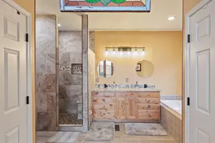 521 Seclusion Loop, Grants Pass, OR 97526 - Photo 27