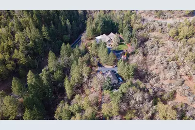 521 Seclusion Loop, Grants Pass, OR 97526 - Photo 91