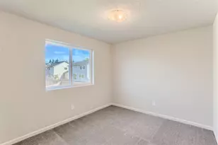 63197 NE Carly Ln, Bend, OR 97701 - Photo 15