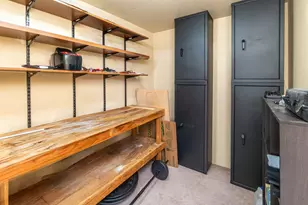 19033 Pumice Butte Rd, Bend, OR 97702 - Photo 15