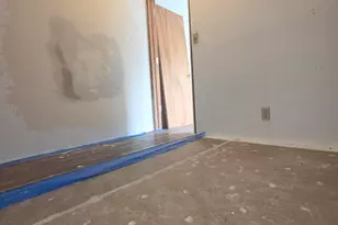 302 W Main St, Klamath Falls, OR 97601 - Photo 31