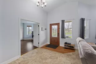 2015 Sleepy Hollow Loop, Grants Pass, OR 97527 - Photo 3