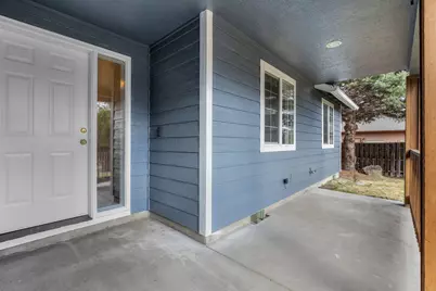 2237 SW Metolius Avenue, Redmond, OR 97756 - Photo 5