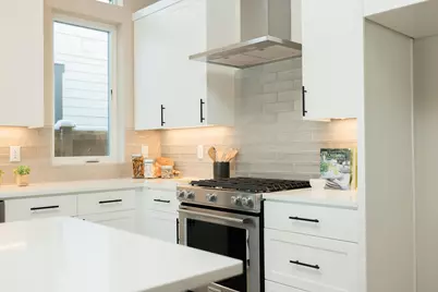 61189 SE Wagyu Drive, Bend, OR 97702 - Photo 13