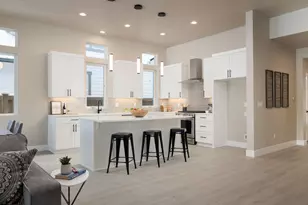 61189 SE Wagyu Dr, Bend, OR 97702 - Photo 7