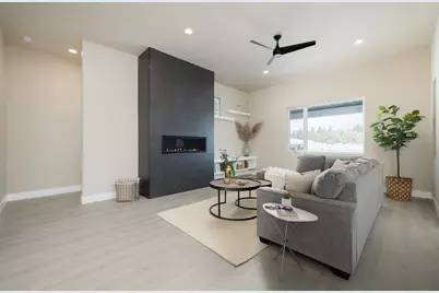 61189 SE Wagyu Drive, Bend, OR 97702 - Photo 3