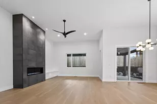 61189 SE Wagyu Dr, Bend, OR 97702 - Photo 15