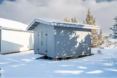 61747 Somerset Drive, Bend, OR 97702 - Photo 45