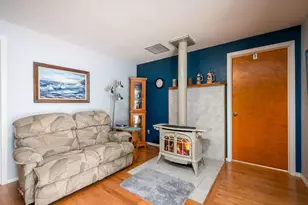 61747 Somerset Dr, Bend, OR 97702 - Photo 15