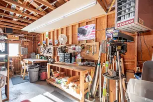 61747 Somerset Dr, Bend, OR 97702 - Photo 39