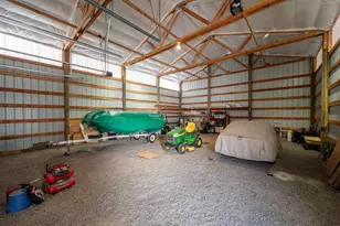 61747 Somerset Dr, Bend, OR 97702 - Photo 43