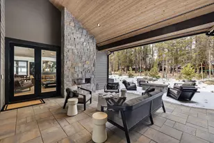 56300 Trailmere Cir, Bend, OR 97707 - Photo 37