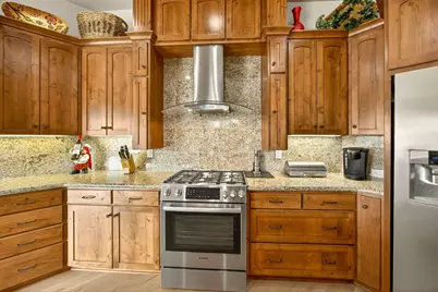 3944 Crystal Springs Drive, Medford, OR 97504 - Photo 13