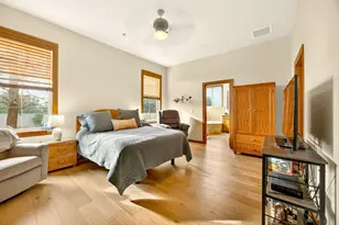 3944 Crystal Springs Dr, Medford, OR 97504 - Photo 17