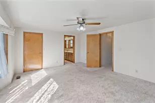 984 Mesman Dr, Grants Pass, OR 97527 - Photo 23