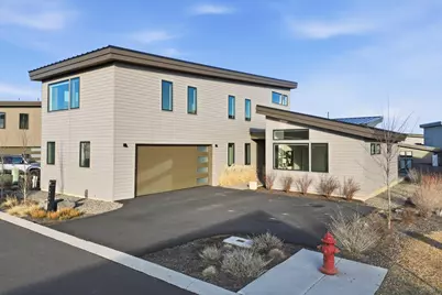 19170 Gateway Loop, Bend, OR 97702 - Photo 1