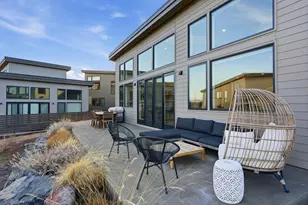 19170 Gateway Loop, Bend, OR 97702 - Photo 41