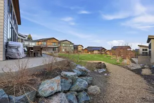 19170 Gateway Loop, Bend, OR 97702 - Photo 41