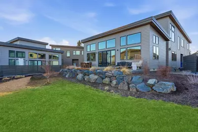 19170 Gateway Loop, Bend, OR 97702 - Photo 31