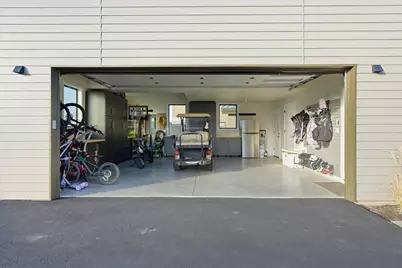 19170 Gateway Loop, Bend, OR 97702 - Photo 39