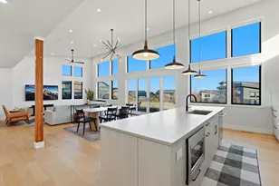 19170 Gateway Loop, Bend, OR 97702 - Photo 19