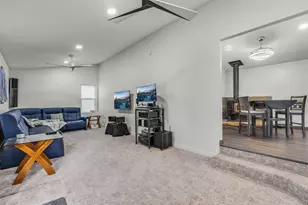 4229 S E Tillamook Loop, Prineville, OR 97754 - Photo 13