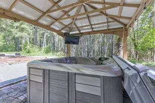 512 Bonnie Ln, Grants Pass, OR 97527 - Photo 49