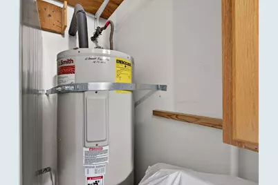 2412 SW Wickiup Avenue, Redmond, OR 97756 - Photo 25