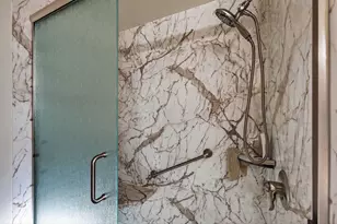 2412 SW Wickiup Ave, Redmond, OR 97756 - Photo 19