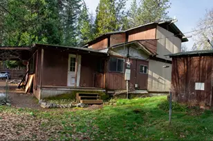 4015 Pleasant Creek Rd, Rogue River, OR 97537 - Photo 3