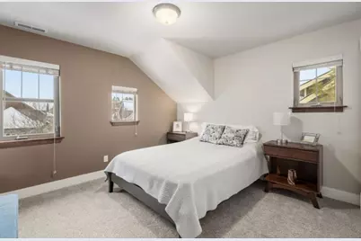 625 NW Compass Lane, Bend, OR 97703 - Photo 27