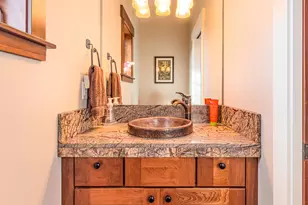 625 N W Compass Ln, Bend, OR 97703 - Photo 17