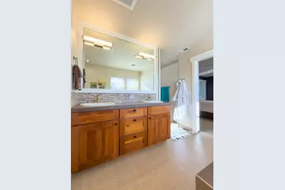 625 NW Compass Lane, Bend, OR 97703 - Photo 23