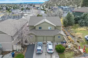 1696 NE Lotus Dr, Bend, OR 97701 - Photo 23