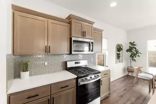 20608 Rolen Ave, Bend, OR 97702 - Photo 9