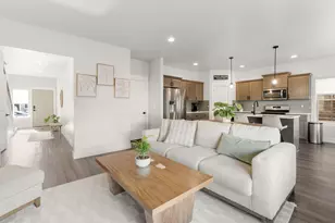 20608 Rolen Ave, Bend, OR 97702 - Photo 5