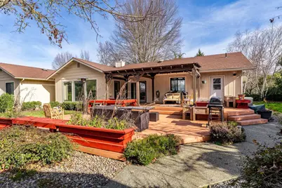 1462 Darneille Lane, Grants Pass, OR 97527 - Photo 5