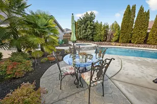 959 Pumpkin Ridge Dr, Eagle Point, OR 97524 - Photo 41