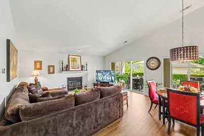 732 Cherrywood Drive, Medford, OR 97504 - Photo 7