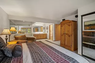 57383 Beaver Ridge Loop, Sunriver, OR 97707 - Photo 9