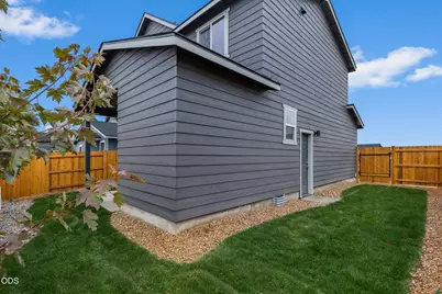 21537 NE Gather Place, Bend, OR 97701 - Photo 13