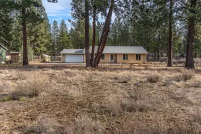 60196 Navajo Road, Bend, OR 97702 - Photo 3