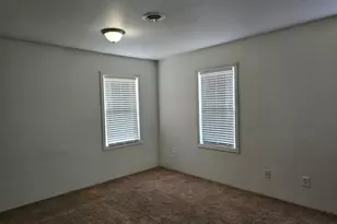 3340 E Vale Rd, Klamath Falls, OR 97603 - Photo 9