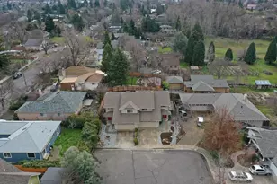 119 Oak Meadows Pl, Ashland, OR 97520 - Photo 5