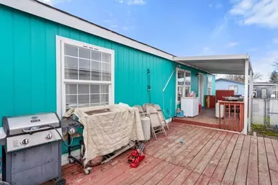 1570 S Peach Street #SPC 26, Medford, OR 97501 - Photo 21