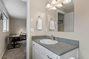 1801 NE Purcell Blvd, Bend, OR 97701 - Photo 19