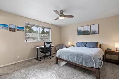 1801 NE Purcell Boulevard #APT 20, Bend, OR 97701 - Photo 17
